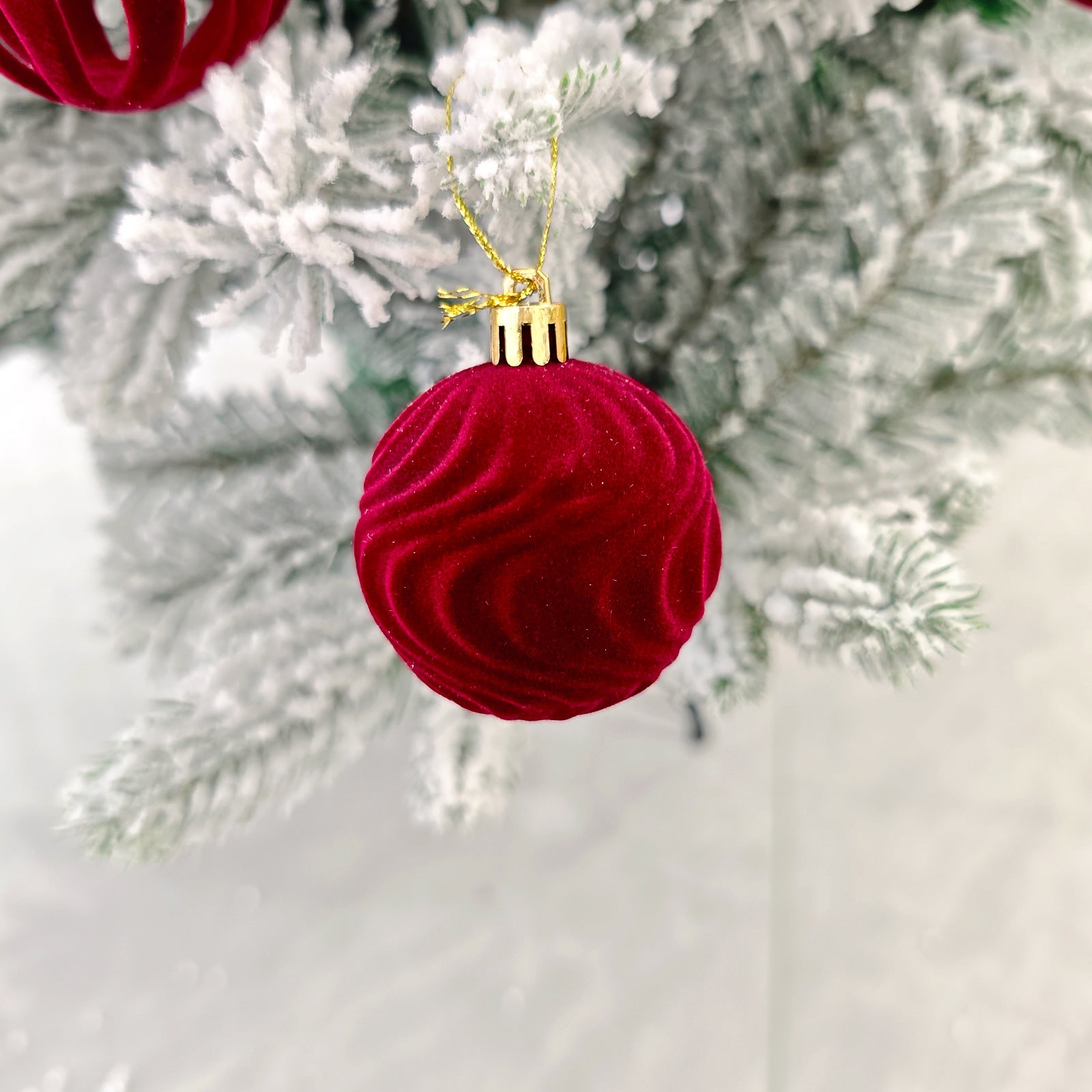 6cm 30 Christmas Decorations Electroplated Plastic Painted Ball Christmas Ball Set Round Ball Pendant